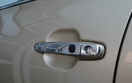 Toyota Highlander III, 2012 год, 1 890 000 рублей, 17 фотография