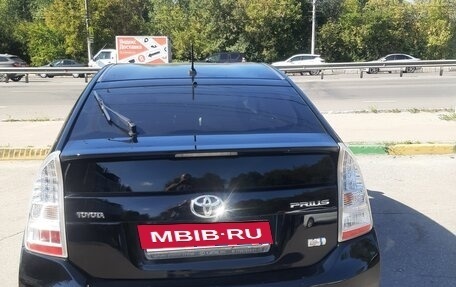 Toyota Prius, 2010 год, 1 050 000 рублей, 4 фотография