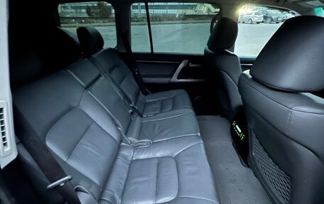 Toyota Land Cruiser 200, 2009 год, 2 600 000 рублей, 11 фотография