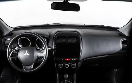 Mitsubishi ASX I рестайлинг, 2013 год, 1 099 000 рублей, 17 фотография
