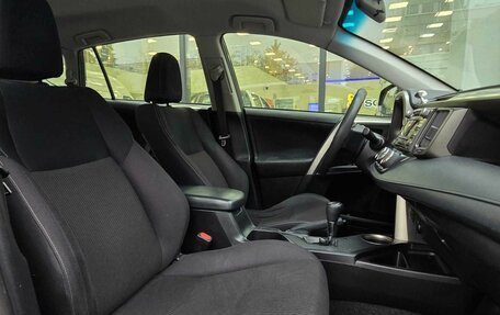 Toyota RAV4, 2013 год, 1 750 000 рублей, 10 фотография