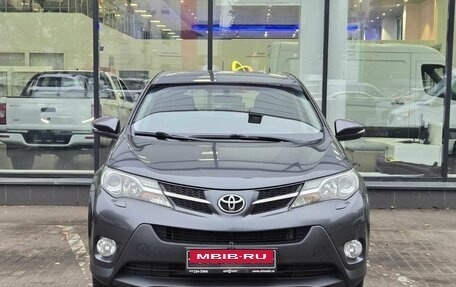 Toyota RAV4, 2013 год, 1 750 000 рублей, 2 фотография