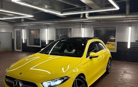 Mercedes-Benz A-Класс, 2019 год, 2 750 000 рублей, 3 фотография