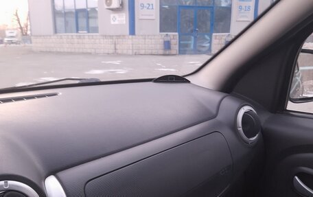 Renault Logan I, 2011 год, 405 000 рублей, 6 фотография