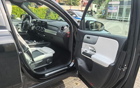 Mercedes-Benz GLB, 2020 год, 3 650 000 рублей, 14 фотография