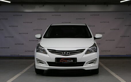 Hyundai Solaris II рестайлинг, 2015 год, 1 150 000 рублей, 2 фотография