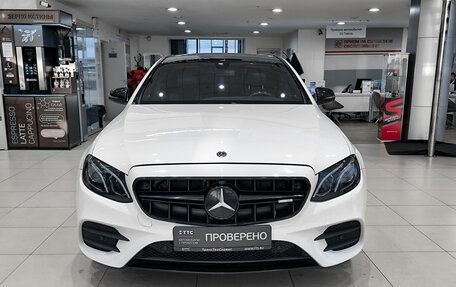 Mercedes-Benz E-Класс, 2018 год, 3 250 000 рублей, 6 фотография