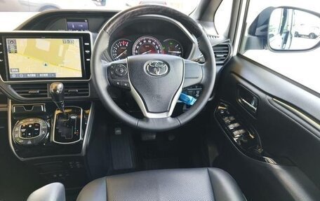 Toyota Esquire I, 2021 год, 2 320 000 рублей, 8 фотография