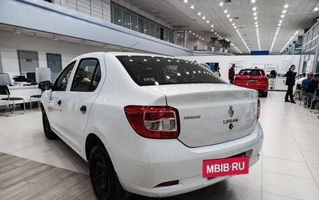 Renault Logan II, 2017 год, 435 000 рублей, 11 фотография