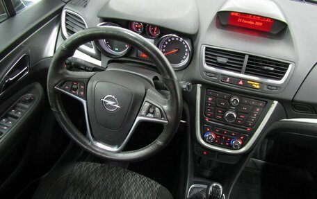 Opel Mokka I, 2014 год, 1 004 400 рублей, 18 фотография