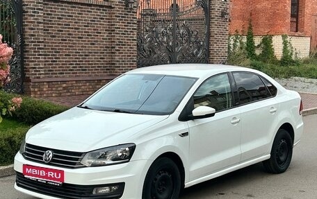 Volkswagen Polo VI (EU Market), 2017 год, 1 075 000 рублей, 1 фотография