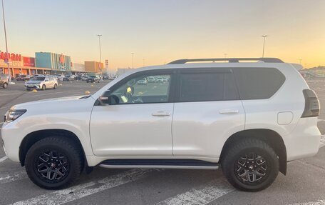 Toyota Land Cruiser Prado 150 рестайлинг 2, 2021 год, 5 400 000 рублей, 3 фотография