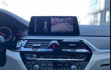BMW 5 серия, 2019 год, 5 400 000 рублей, 14 фотография