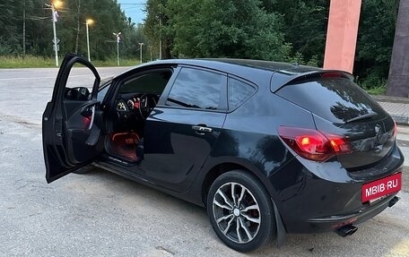 Opel Astra J, 2013 год, 855 000 рублей, 15 фотография