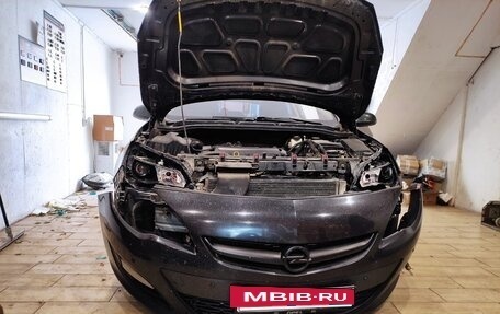 Opel Astra J, 2013 год, 855 000 рублей, 29 фотография