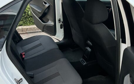 Volkswagen Polo VI (EU Market), 2017 год, 1 075 000 рублей, 22 фотография