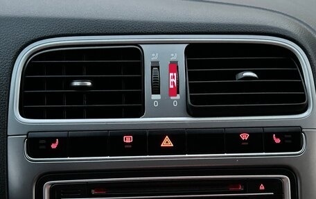Volkswagen Polo VI (EU Market), 2017 год, 1 075 000 рублей, 26 фотография
