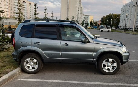 Chevrolet Niva I рестайлинг, 2011 год, 410 000 рублей, 13 фотография
