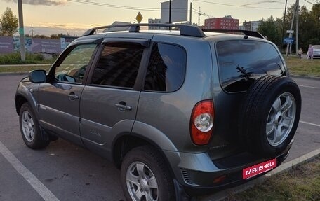 Chevrolet Niva I рестайлинг, 2011 год, 410 000 рублей, 10 фотография