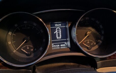 Skoda Superb III рестайлинг, 2012 год, 900 000 рублей, 9 фотография
