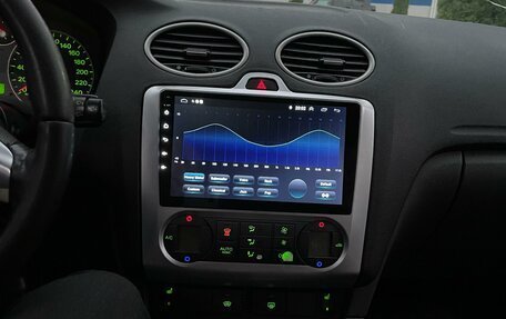 Ford Focus II рестайлинг, 2005 год, 450 000 рублей, 15 фотография