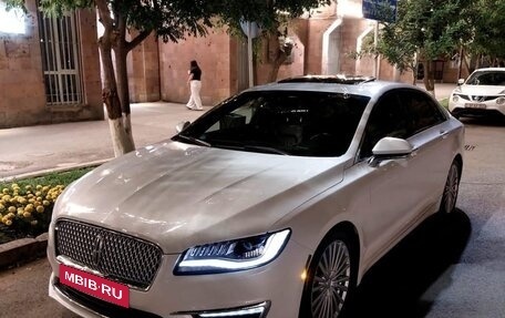 Lincoln MKZ II рестайлинг, 2017 год, 1 490 000 рублей, 1 фотография