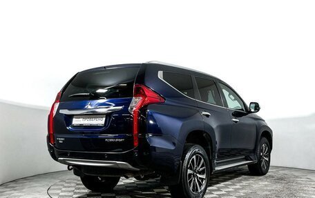 Mitsubishi Pajero Sport III рестайлинг, 2017 год, 2 897 000 рублей, 5 фотография