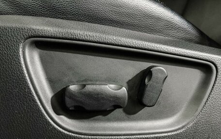 Mitsubishi Pajero Sport III рестайлинг, 2017 год, 2 897 000 рублей, 18 фотография