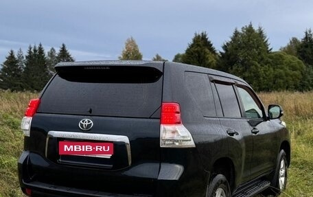 Toyota Land Cruiser Prado 150 рестайлинг 2, 2012 год, 2 700 000 рублей, 4 фотография