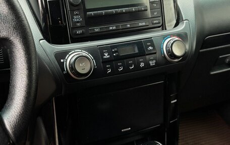 Toyota Land Cruiser Prado 150 рестайлинг 2, 2012 год, 2 700 000 рублей, 20 фотография