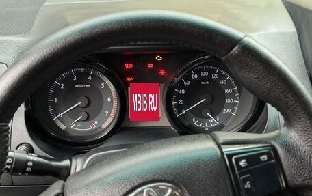 Toyota Land Cruiser Prado 150 рестайлинг 2, 2012 год, 2 700 000 рублей, 18 фотография