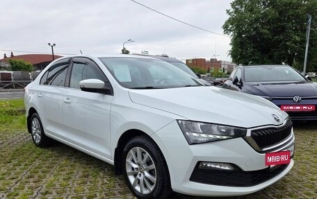 Skoda Rapid II, 2021 год, 1 713 000 рублей, 10 фотография