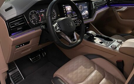 Volkswagen Touareg III, 2018 год, 5 150 000 рублей, 8 фотография