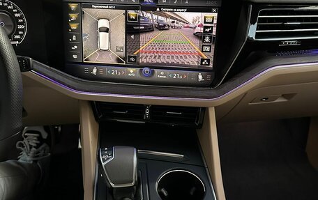 Volkswagen Touareg III, 2018 год, 5 150 000 рублей, 11 фотография