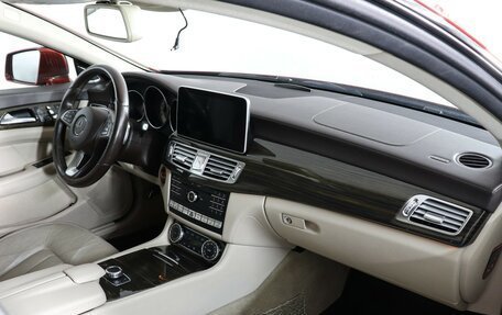 Mercedes-Benz CLS, 2015 год, 2 990 000 рублей, 10 фотография