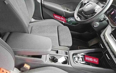 Skoda Octavia IV, 2022 год, 2 400 000 рублей, 8 фотография