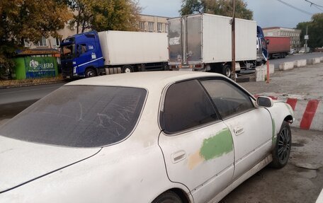 Toyota Vista, 1992 год, 90 000 рублей, 1 фотография