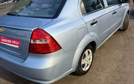 Chevrolet Aveo III, 2011 год, 490 000 рублей, 2 фотография