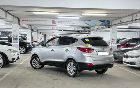 Hyundai ix35 I рестайлинг, 2010 год, 980 000 рублей, 3 фотография