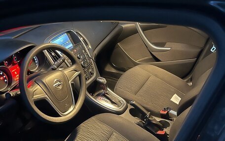 Opel Astra J, 2013 год, 850 000 рублей, 5 фотография