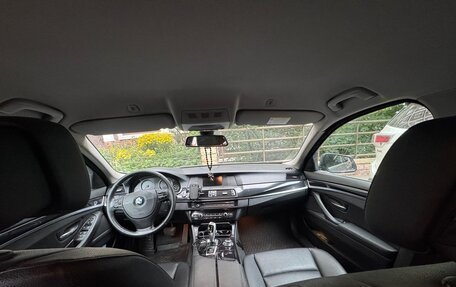 BMW 5 серия, 2013 год, 1 590 000 рублей, 15 фотография