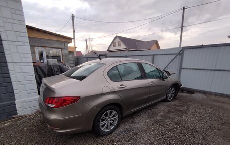 Peugeot 408 I рестайлинг, 2014 год, 230 000 рублей, 3 фотография