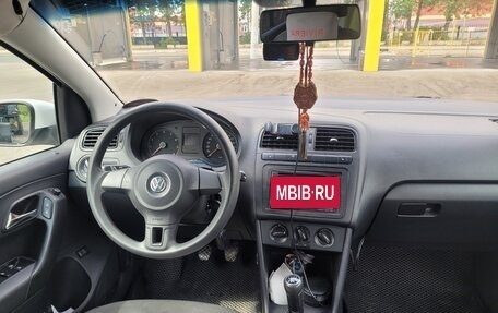 Volkswagen Polo VI (EU Market), 2012 год, 750 000 рублей, 13 фотография