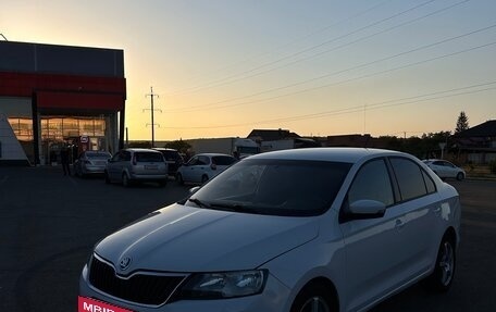 Skoda Rapid I, 2019 год, 750 000 рублей, 2 фотография