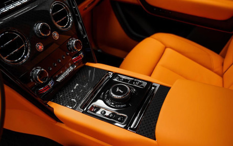 Rolls-Royce Cullinan, 2025 год, 66 990 000 рублей, 10 фотография