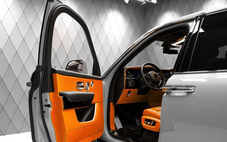 Rolls-Royce Cullinan, 2025 год, 66 990 000 рублей, 7 фотография