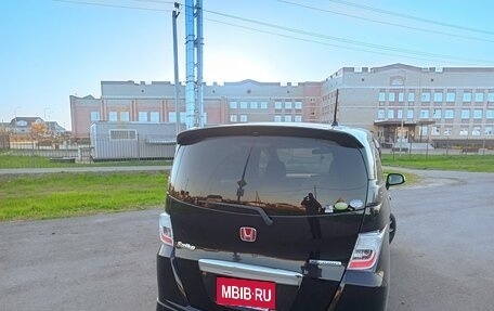 Honda Freed I, 2012 год, 1 270 000 рублей, 6 фотография