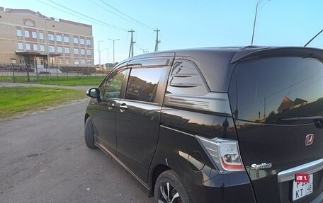 Honda Freed I, 2012 год, 1 270 000 рублей, 3 фотография