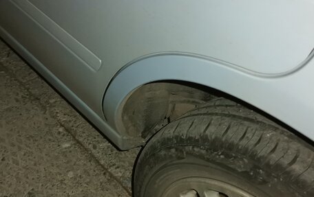 Nissan Avenir II, 2002 год, 750 000 рублей, 16 фотография