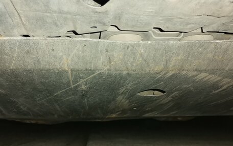 Nissan Avenir II, 2002 год, 750 000 рублей, 18 фотография